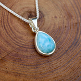 Collier unique en Larimar