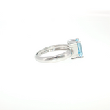 Bague Azuria en topaze bleue