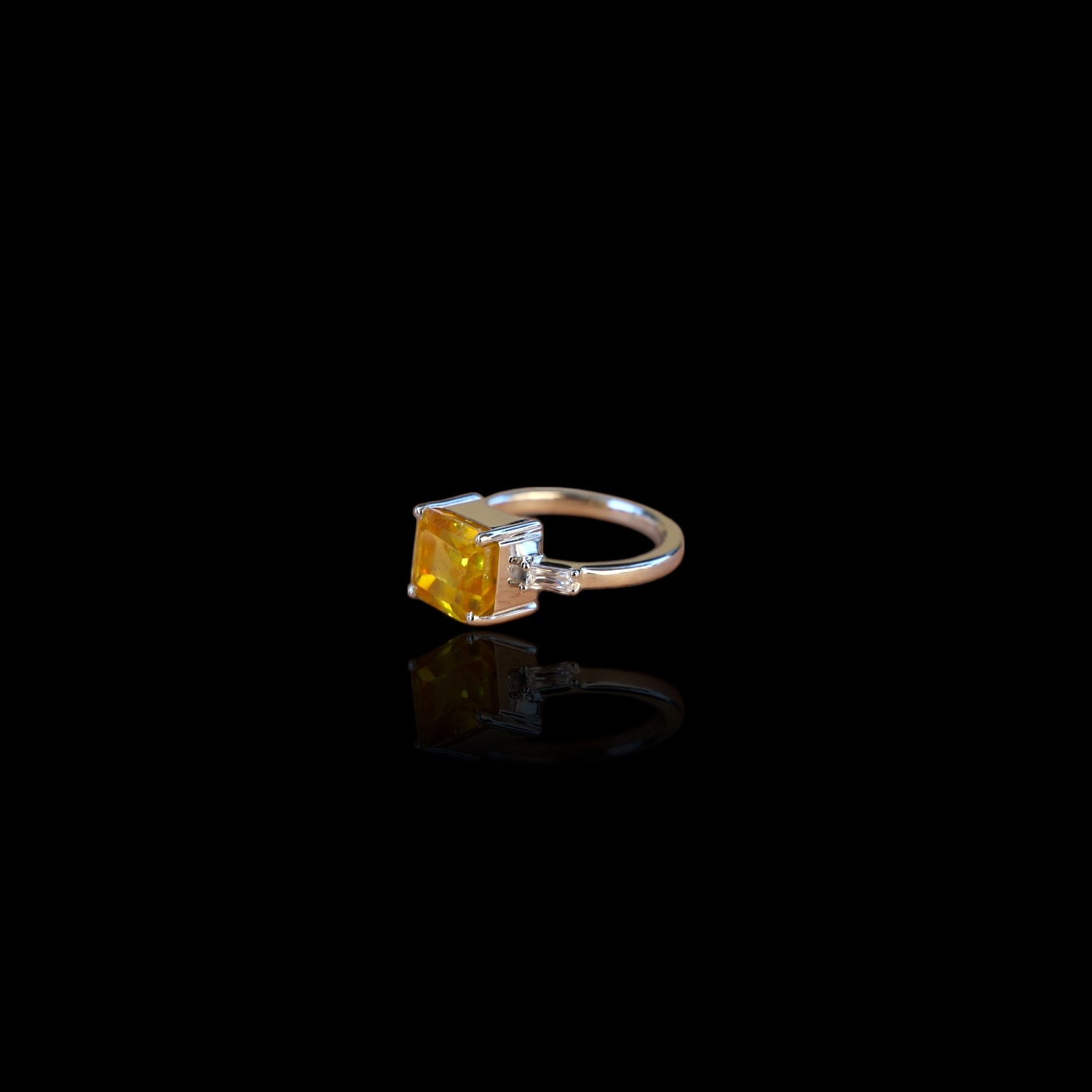 Bague en citrine 
, argent 925. Bague Eclat Solaire