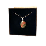 Collier ovale unakite