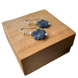 Boucles d'oreilles trèfle sodalite