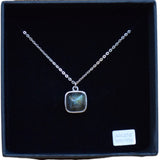 Pendentif "labradorite carré"