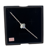 Bracelet fleur nacre grise